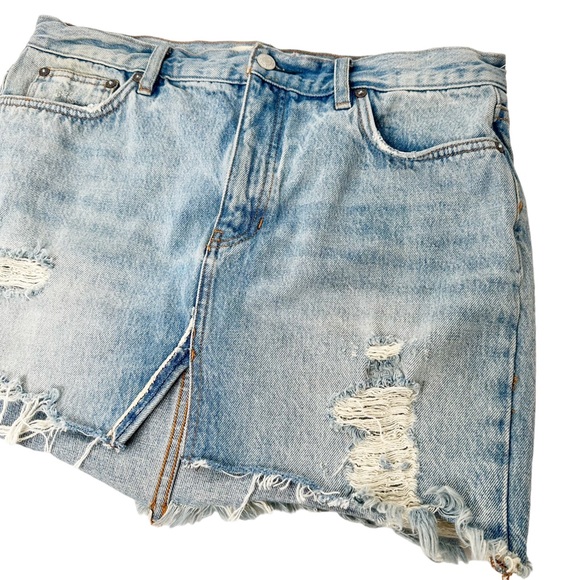 Free People We The Free Distressed Denim Jean Mini Skirt 30 - Picture 2 of 5
